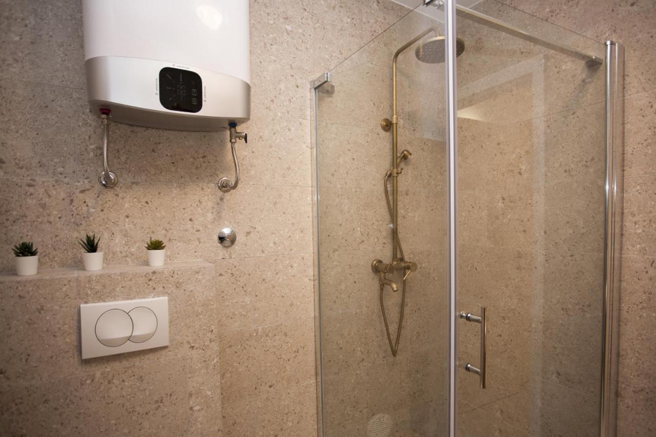 Studio Apartment Jon Split Exterior foto